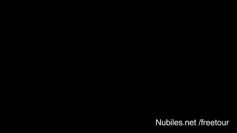 22819